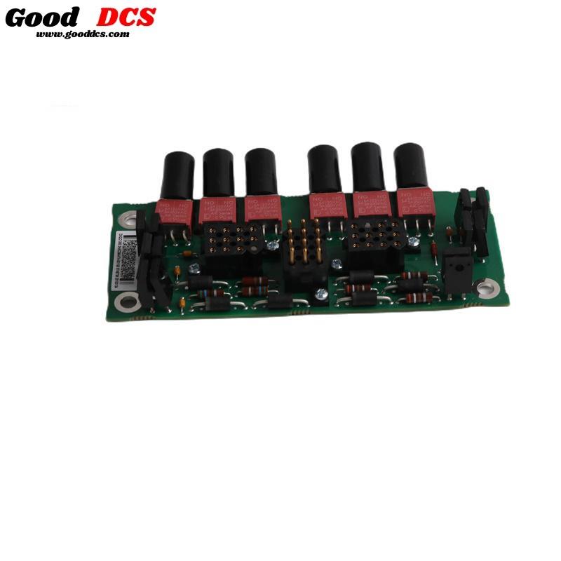 DSQC1015 3HAC048858-001 ABB Safety Board