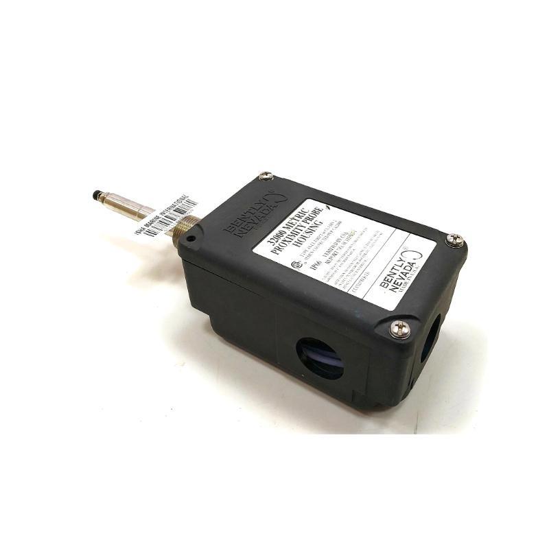 Bently Nevada 32000-00-00-04-470-01-02 Proximity Probe Housing